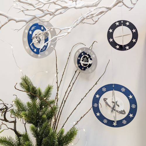 Weihnachtskugeln aus Papier - 3er-Set Blau-Silber